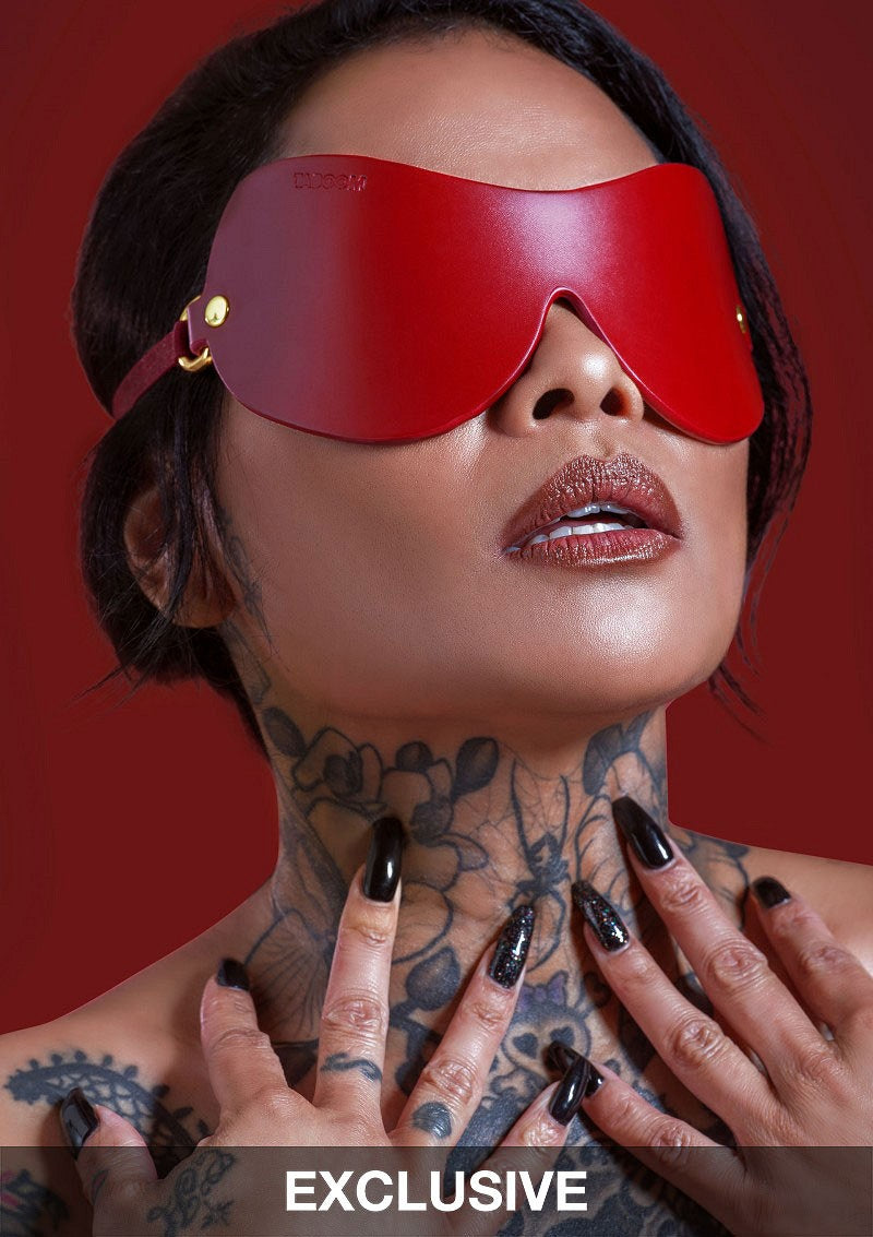 Taboom Bondage in Luxury Avantgarde Blindfold