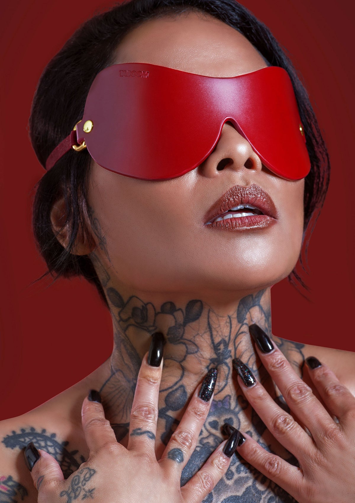 Taboom Bondage in Luxury Avantgarde Blindfold